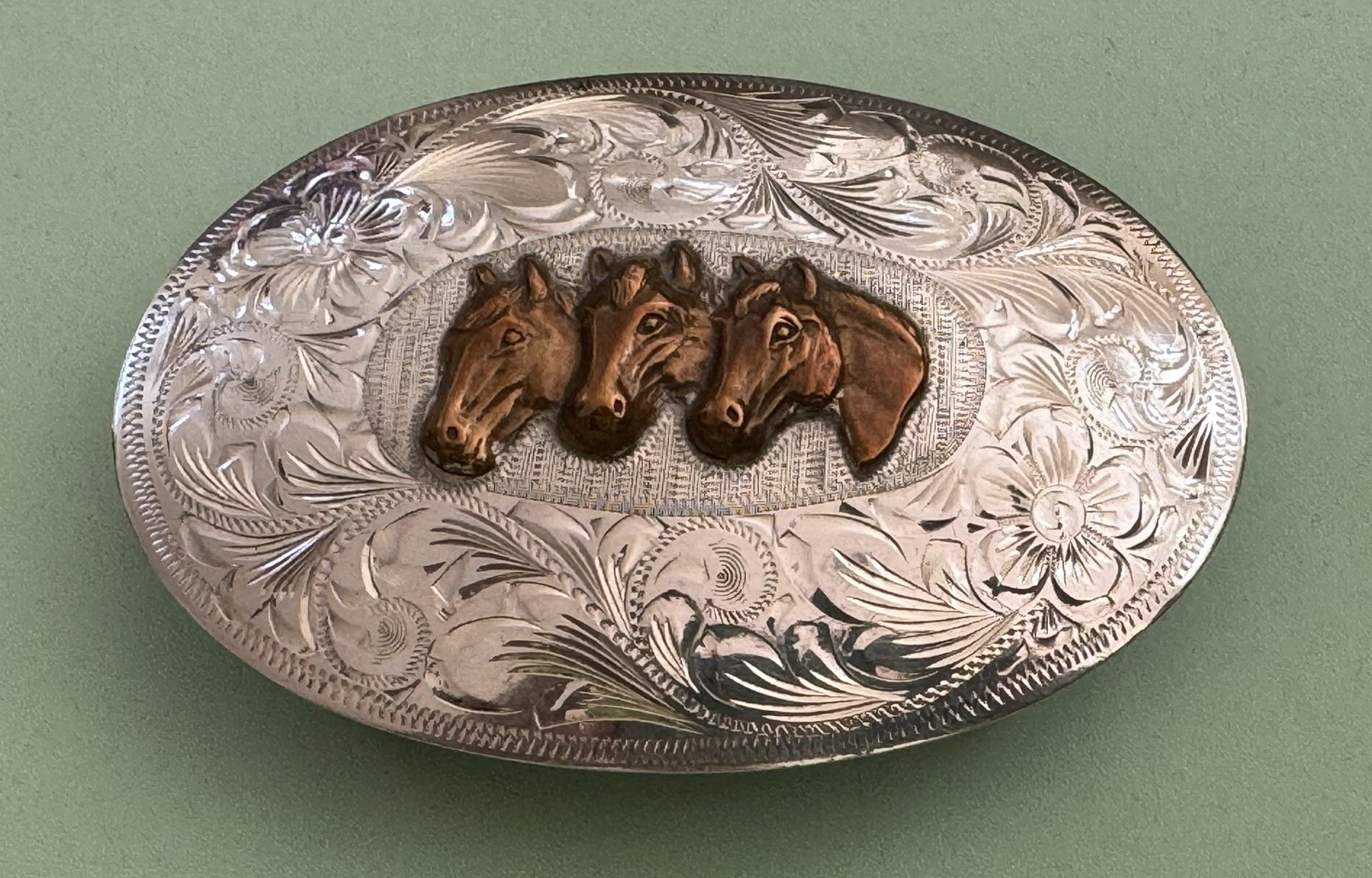 Rare Vintage Signed Fleming Engraved Sterling Silver Triple Horses Belt Buckle Rare Vintage Signed Fleming Engraved Sterling Silver Triple Horses Belt Buckle