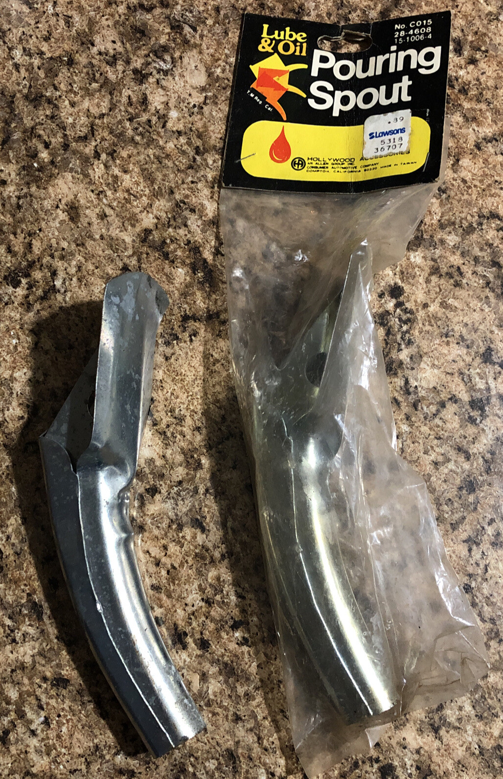 Vintage NWT NOS Hollywood Accessories LUBE & OIL Chrome Plates Pouring Spout