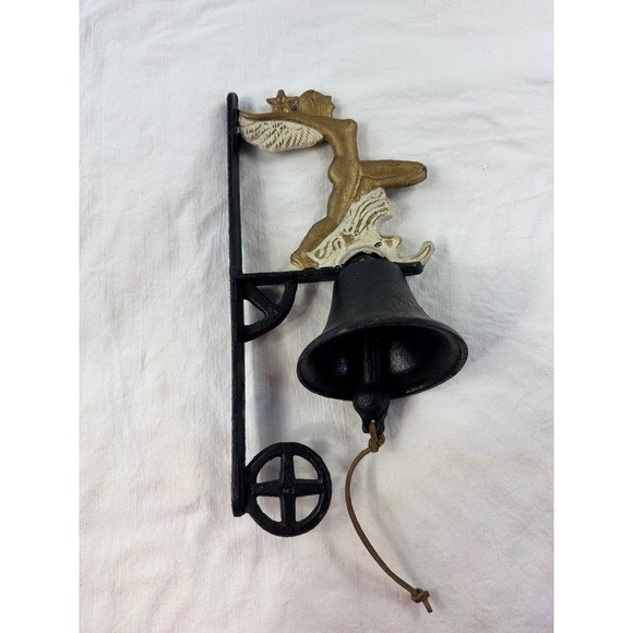 Vintage Cast Iron Winged Goddess Dinner Bell Wall Mount Gold Black Garden Decor Vintage Cast Iron Winged Goddess Dinner Bell Wall Mount Gold Black Garden Decor