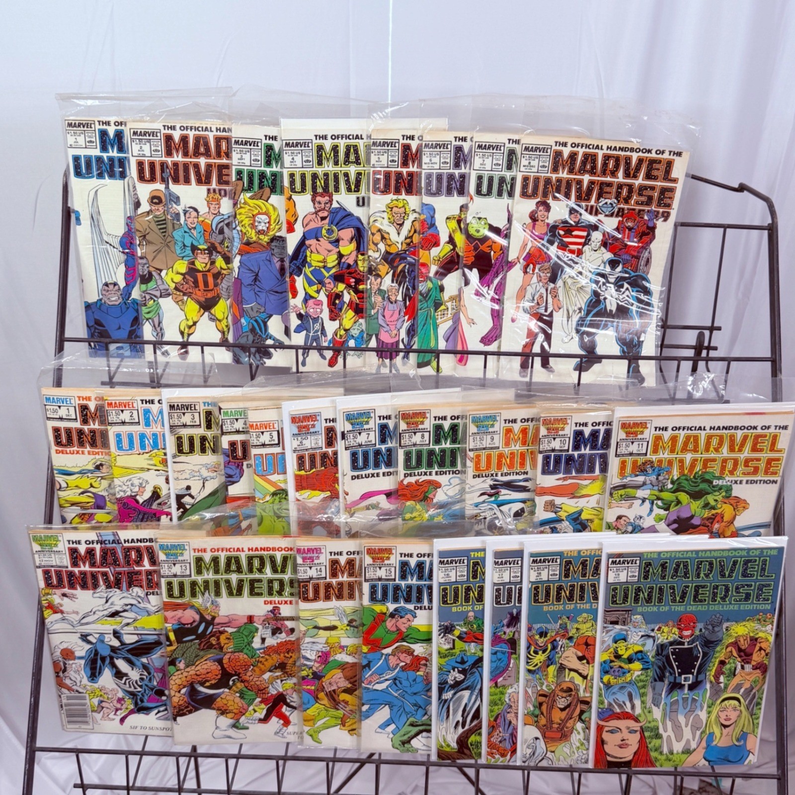 Official Handbook of the Marvel Universe Deluxe Edition 1-19 & Update 1-8 Lot Official Handbook of the Marvel Universe Deluxe Edition 1-19 & Update 1-8 Lot