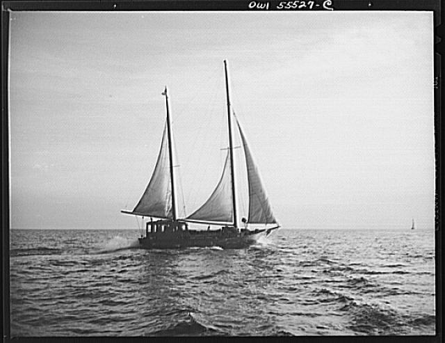 Photo:1930s Sailboat at Sea Double-Masted Sailing Vessel