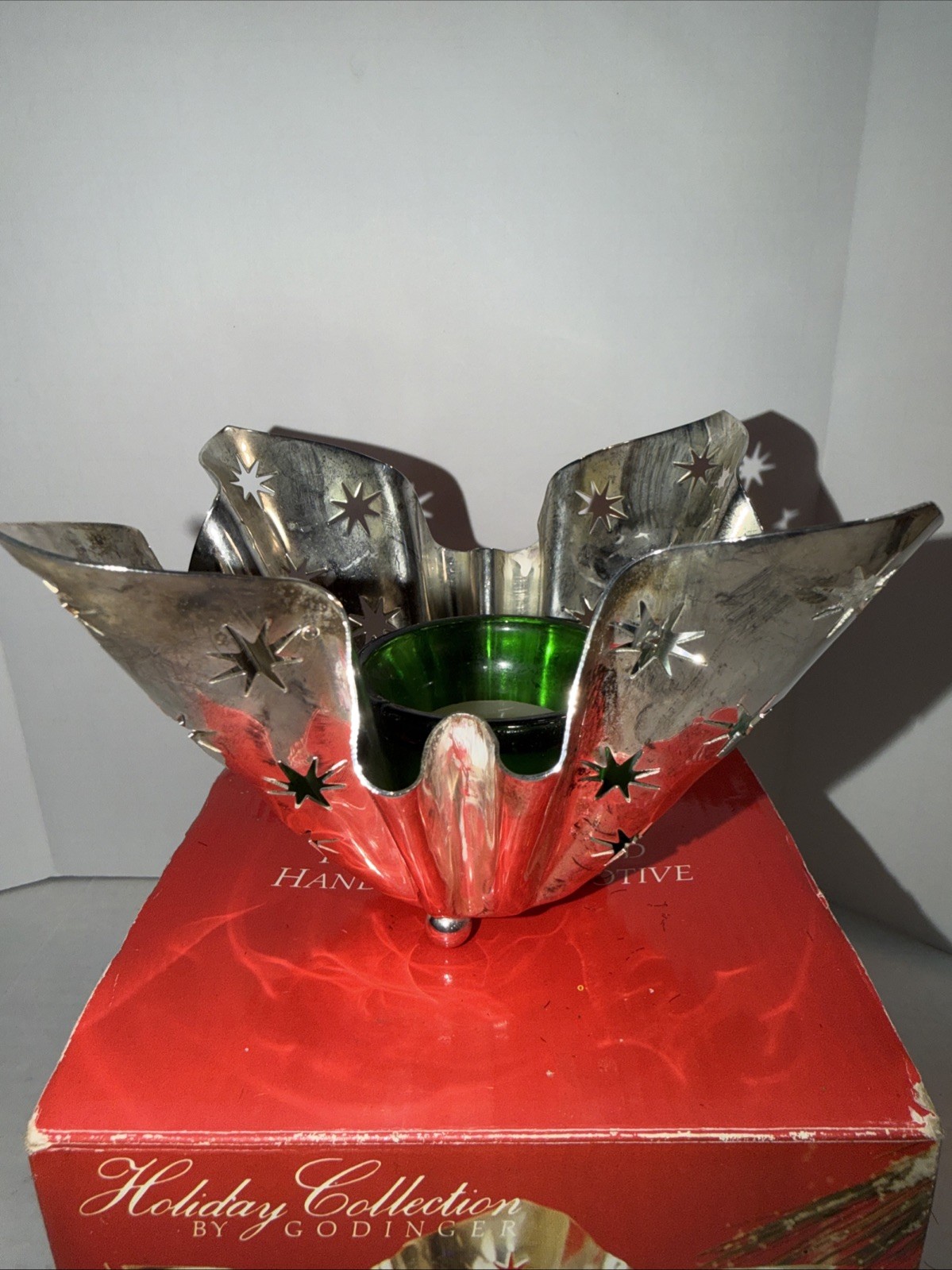 Silver Plated Godinger Handkerchief Votive Holiday Collection Green Glass Holder Silver Plated Godinger Handkerchief Votive Holiday Collection Green Glass Holder