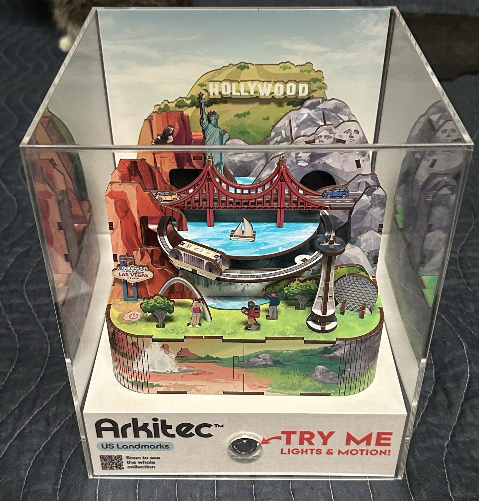 Arkitec 3-D Models US Landmarks Store Display Lights Motion RARE Walmart Demo Arkitec 3-D Models US Landmarks Store Display Lights Motion RARE Walmart Demo