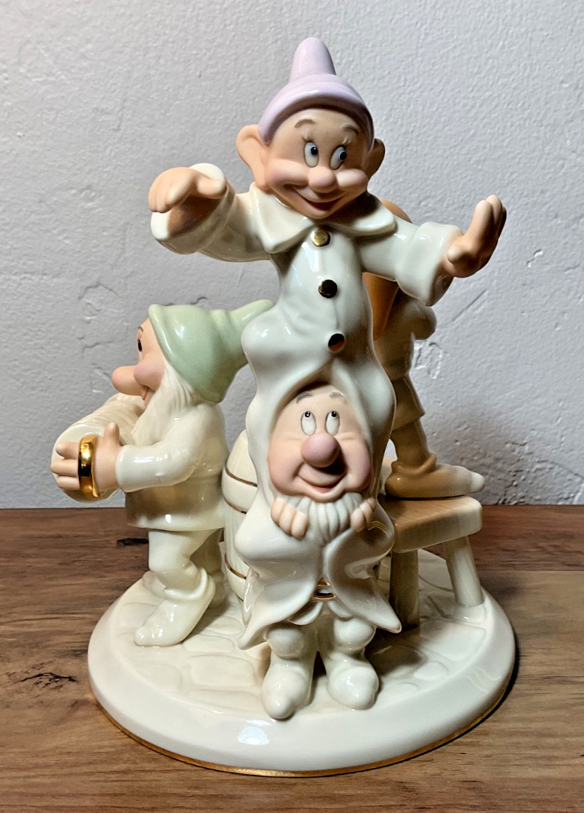 Disney’s Snow White & Seven Dwarfs Lenox Taper Candle Stick Holder 24k Gold Trim