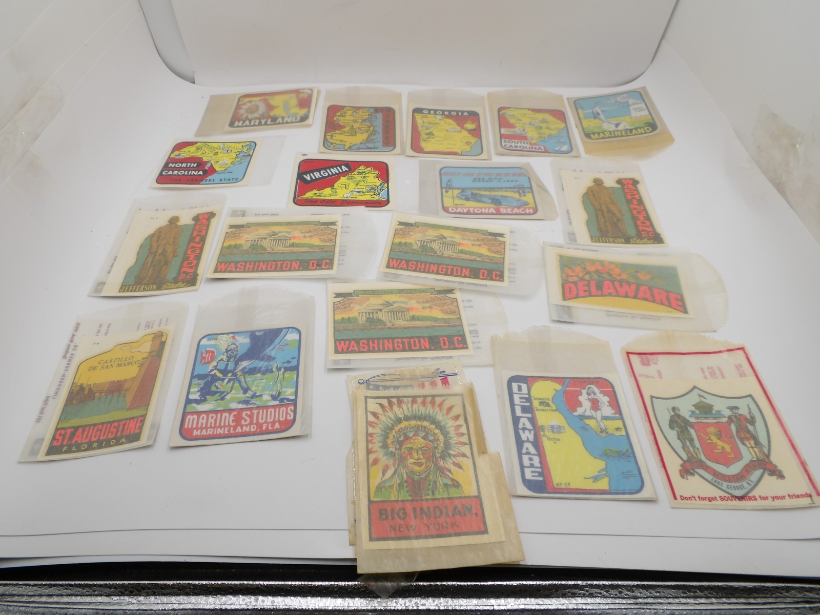 19 Vintage Original Lindgren-Turner Co. Decals Towns States Cities