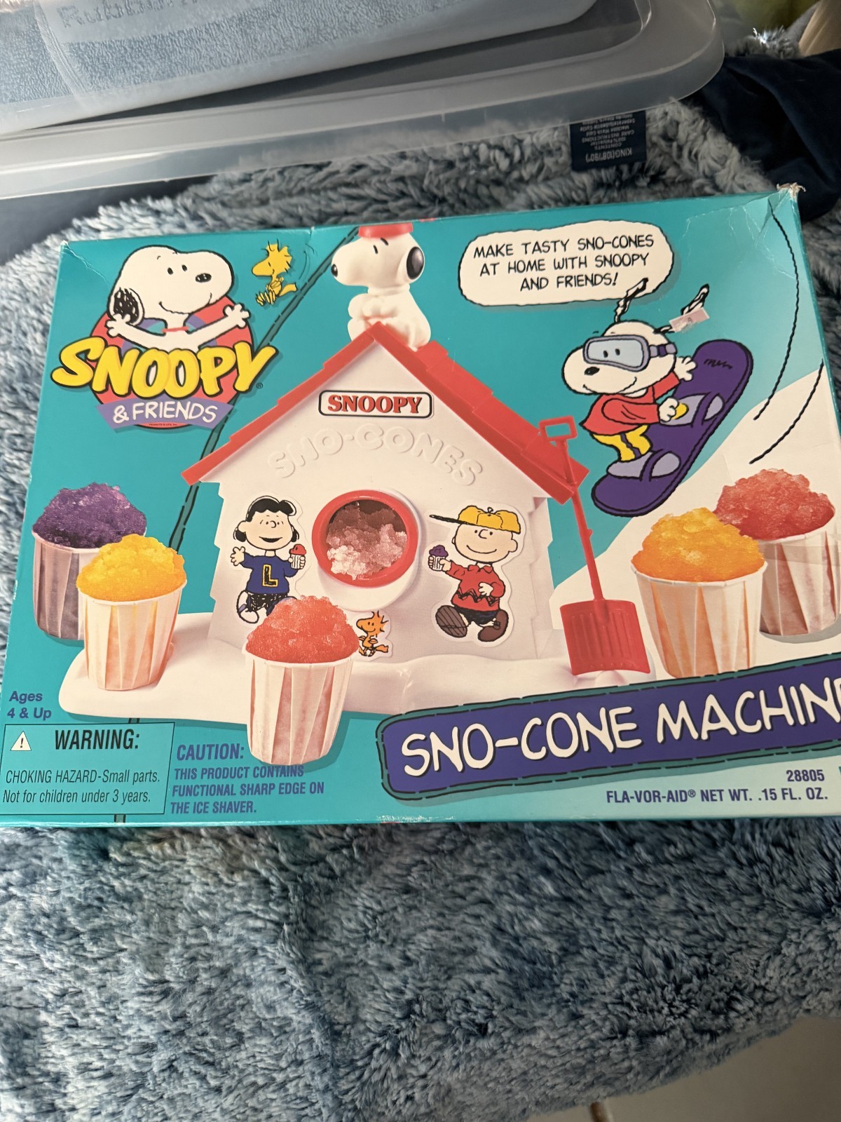 Vtg 1999 Hasbro Snoopy & Friends Sno-Cone Machine Peanuts Shaved Ice Maker 28805