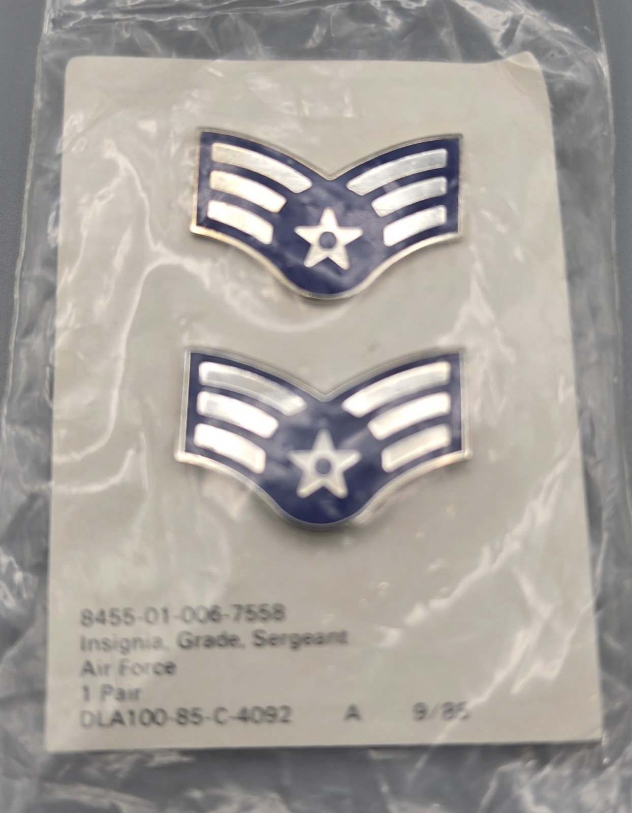 Vintage 1985 USAF E-4 Buck Sergeant Rank Insignia Pins Pair NOS DLA Military