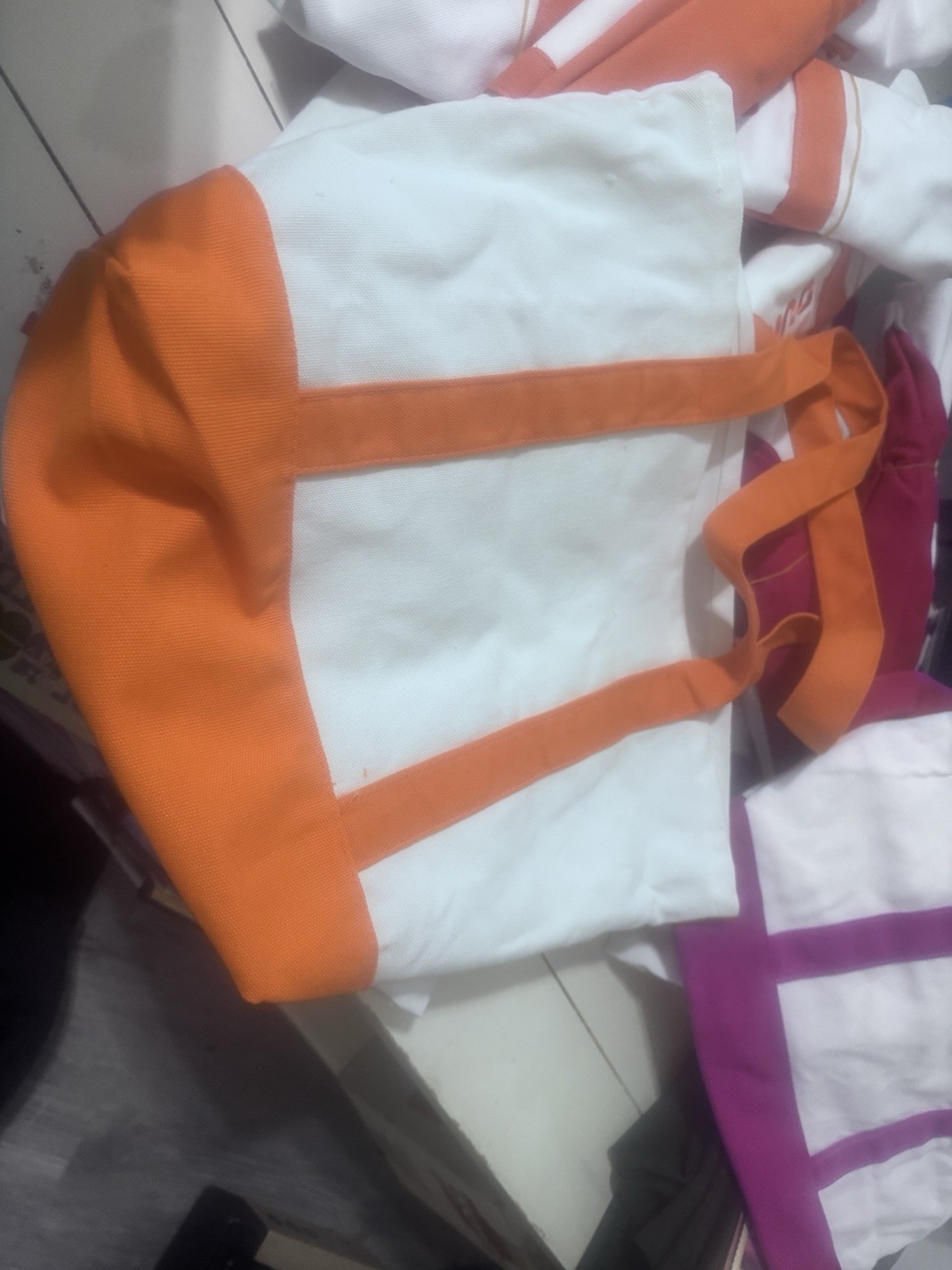 New Summer Dunkinโ Totes ๐๐๏ธ๐๏ธ๐๏ธ Pink/Orange New Summer Dunkinโ Totes ๐๐๏ธ๐๏ธ๐๏ธ Pink/Orange