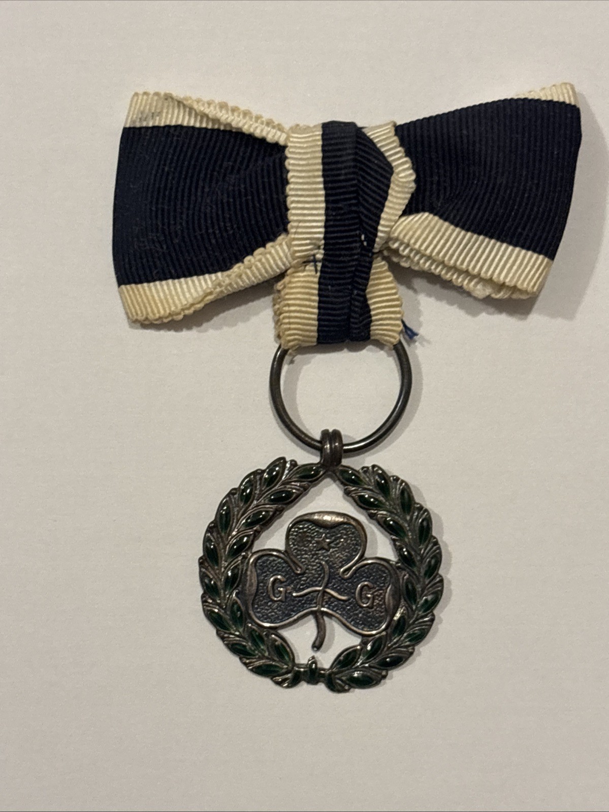 Vintage 1956 Girl Guides Medal of Merit Solid Sterling Silver Laurel Award Set Vintage 1956 Girl Guides Medal of Merit Solid Sterling Silver Laurel Award Set