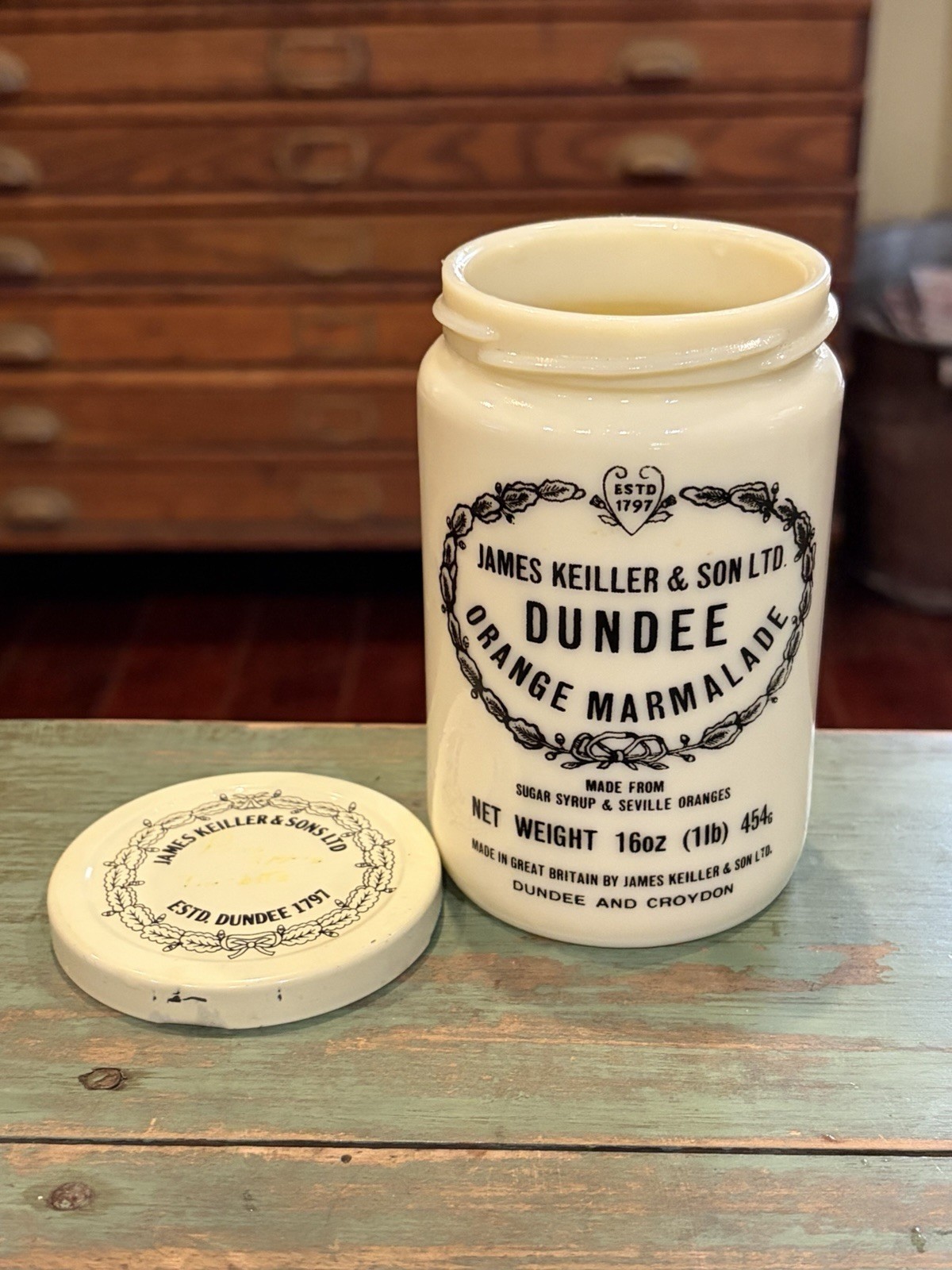 VTG James Keiller Dundee Orange Marmalade Milk Glass Jar w/ Lid Great Britain