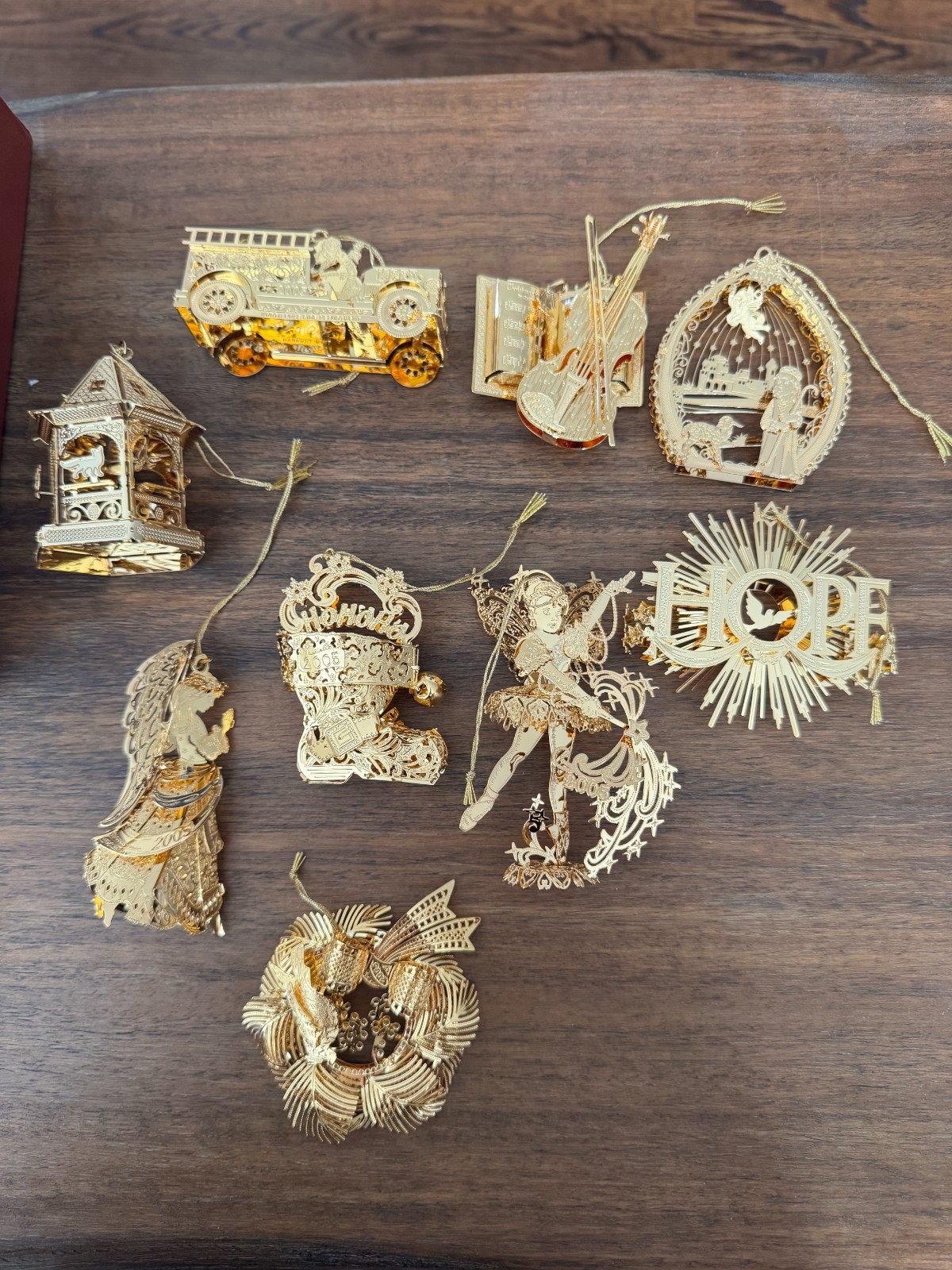 Vintage Danbury Mint 9 Gold Christmas Ornaments Original Box 23k Gold Plated2001 Vintage Danbury Mint 9 Gold Christmas Ornaments Original Box 23k Gold Plated2001
