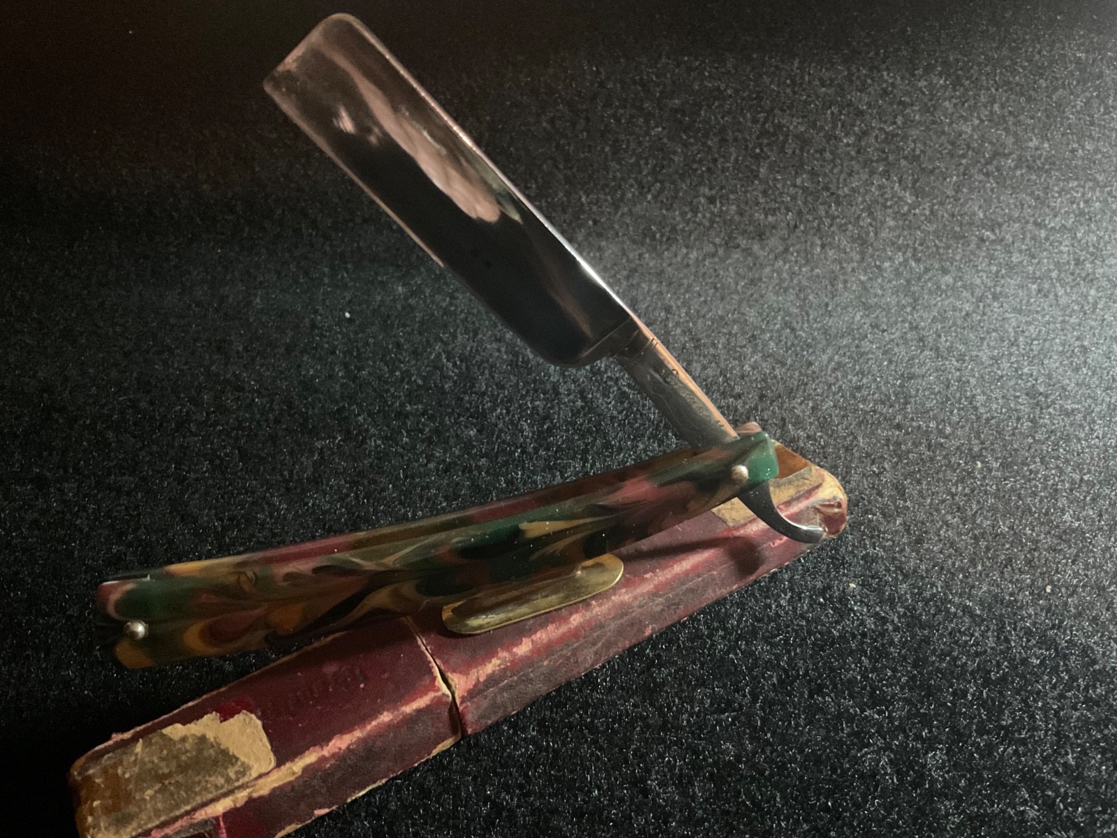 Vtg.11/16 straight razor(Genco Grant) Geneva N.Y. us. Vtg.11/16 straight razor(Genco Grant) Geneva N.Y. us.