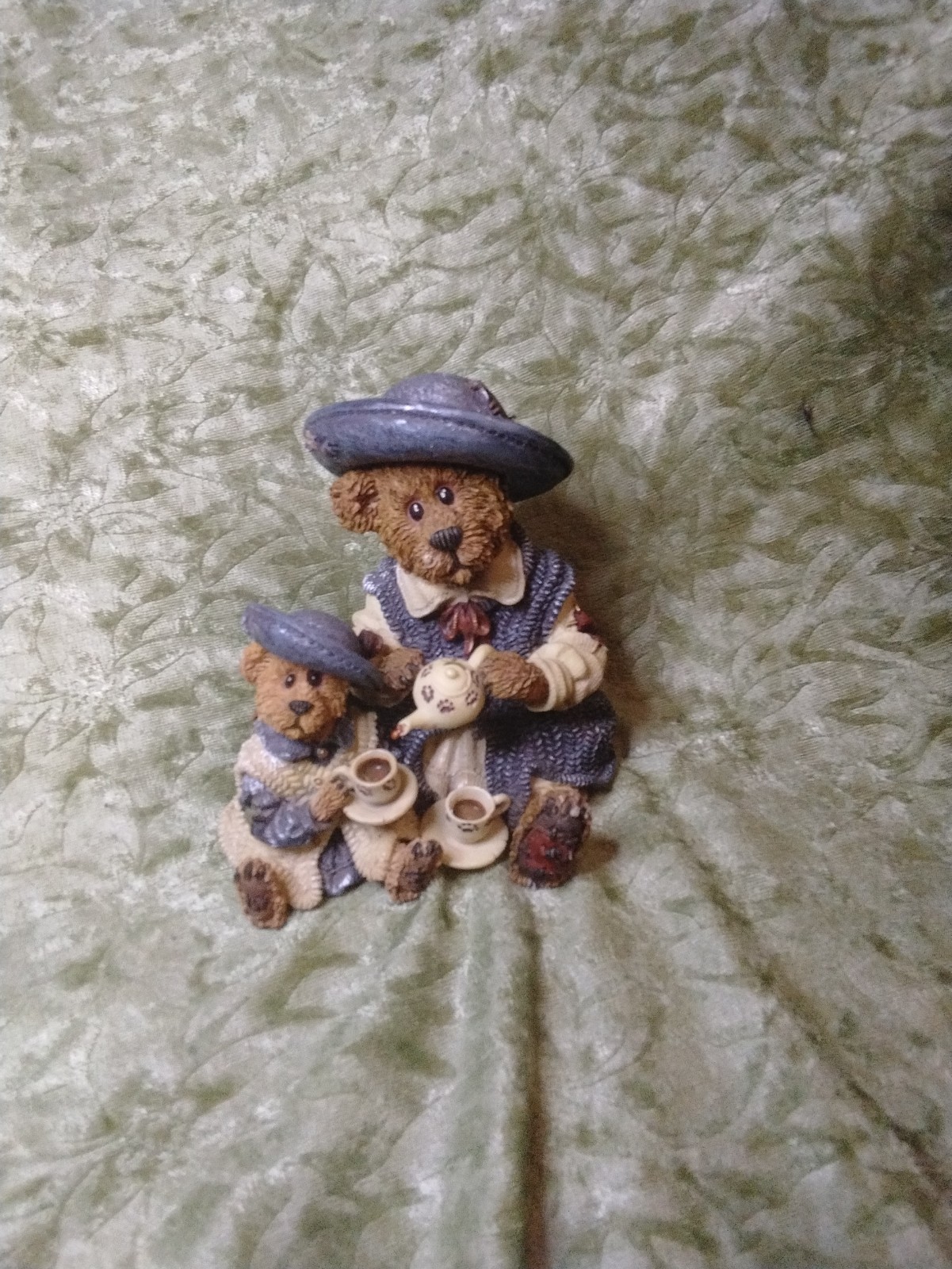 Boyds Bears~Bearstone~Catherine And Caitlin Berriweather...Fine Cup Of Tea~2002