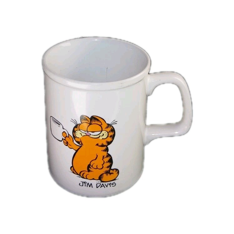 GARFIELD MUG