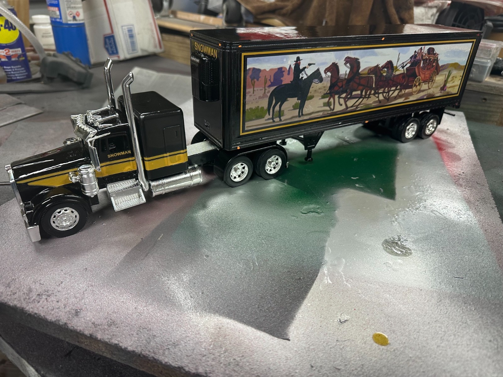 Smokey&the Bandit 1/32 tractor trailer Smokey&the Bandit 1/32 tractor trailer