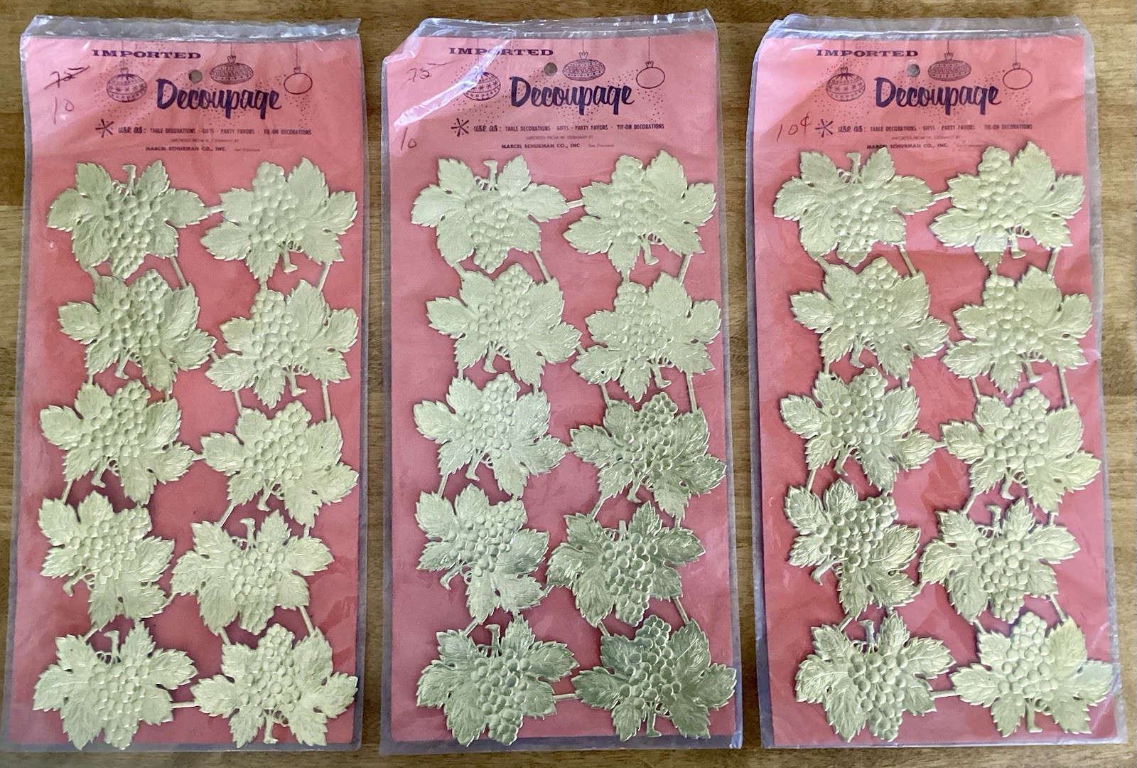 3 Packages VTG Embossed Gold Foil Grapes Decoupage, Marcel Schurman Co W Germany 3 Packages VTG Embossed Gold Foil Grapes Decoupage, Marcel Schurman Co W Germany