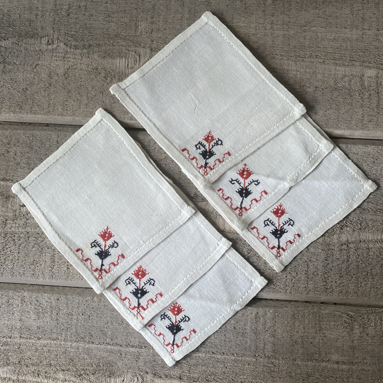 Vintage Mid Century Coasters Linen Embroidered Set /6 Vintage Mid Century Coasters Linen Embroidered Set /6