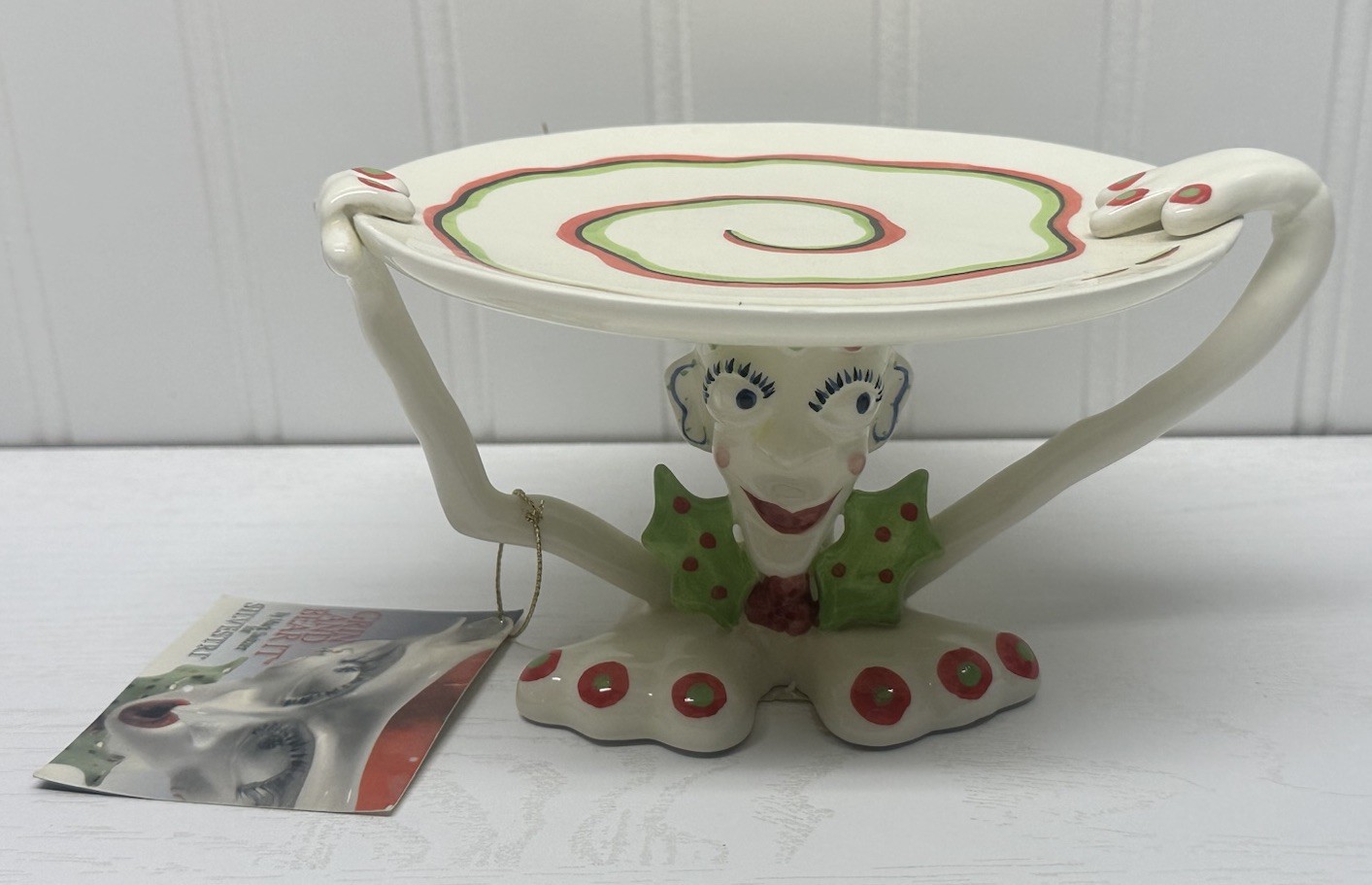 Vintage Silvestri  Mark Switzer Grin and Bear It Christmas Cake Desert Pedestal