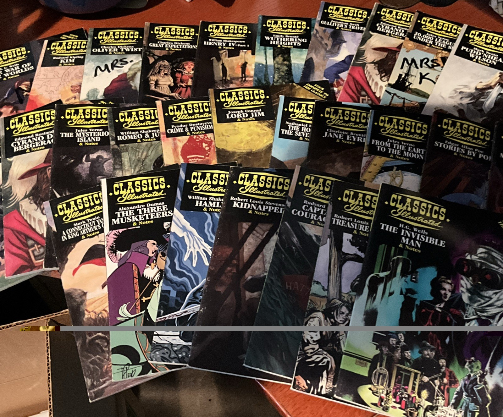 Classics Illustrated - lot of 28 comics Classics Illustrated - lot of 28 comics