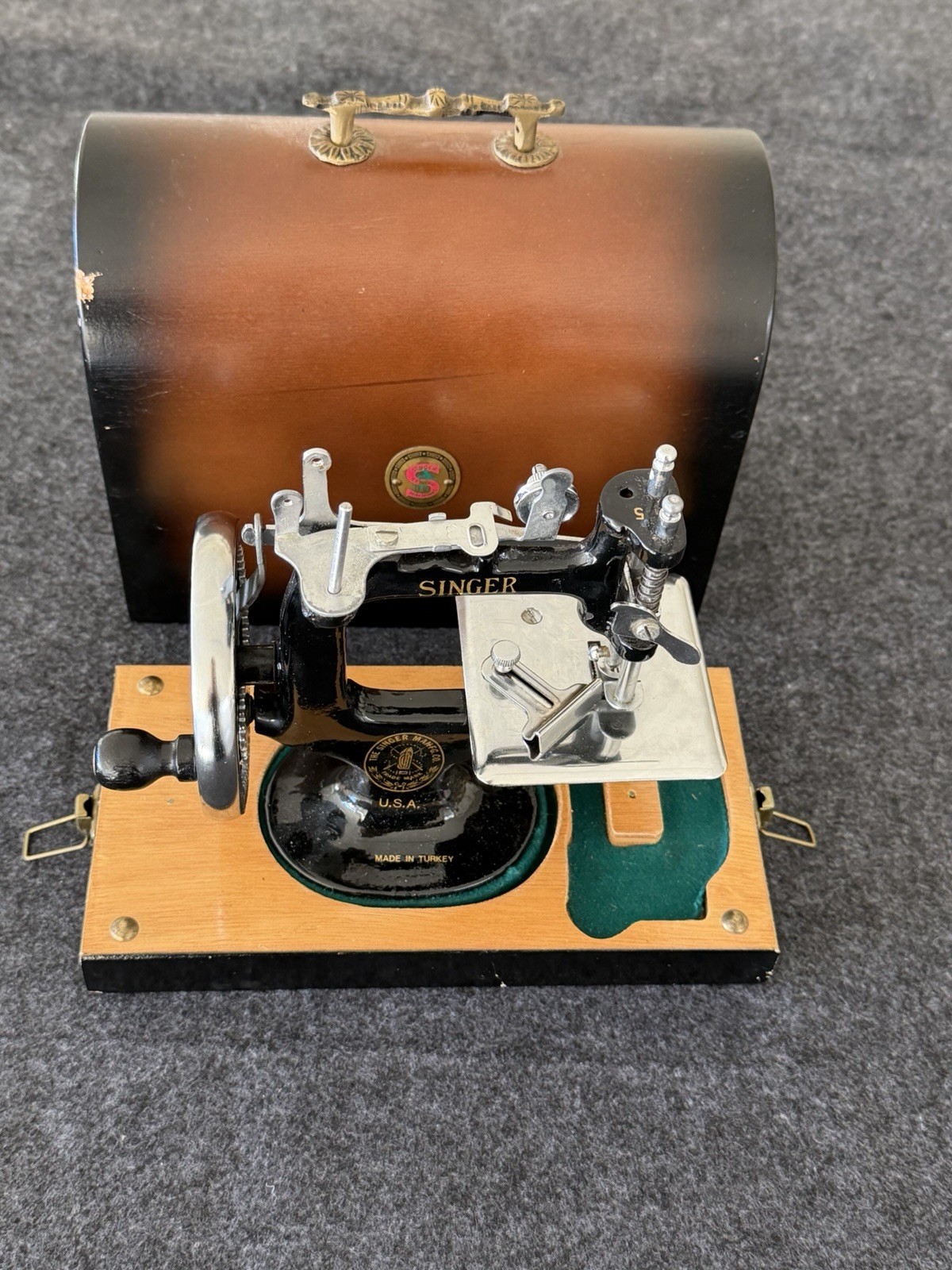 Vtg Singer K20 Mini Sewing Machine 1920'S Reproduction w/ Case Made in Turkey