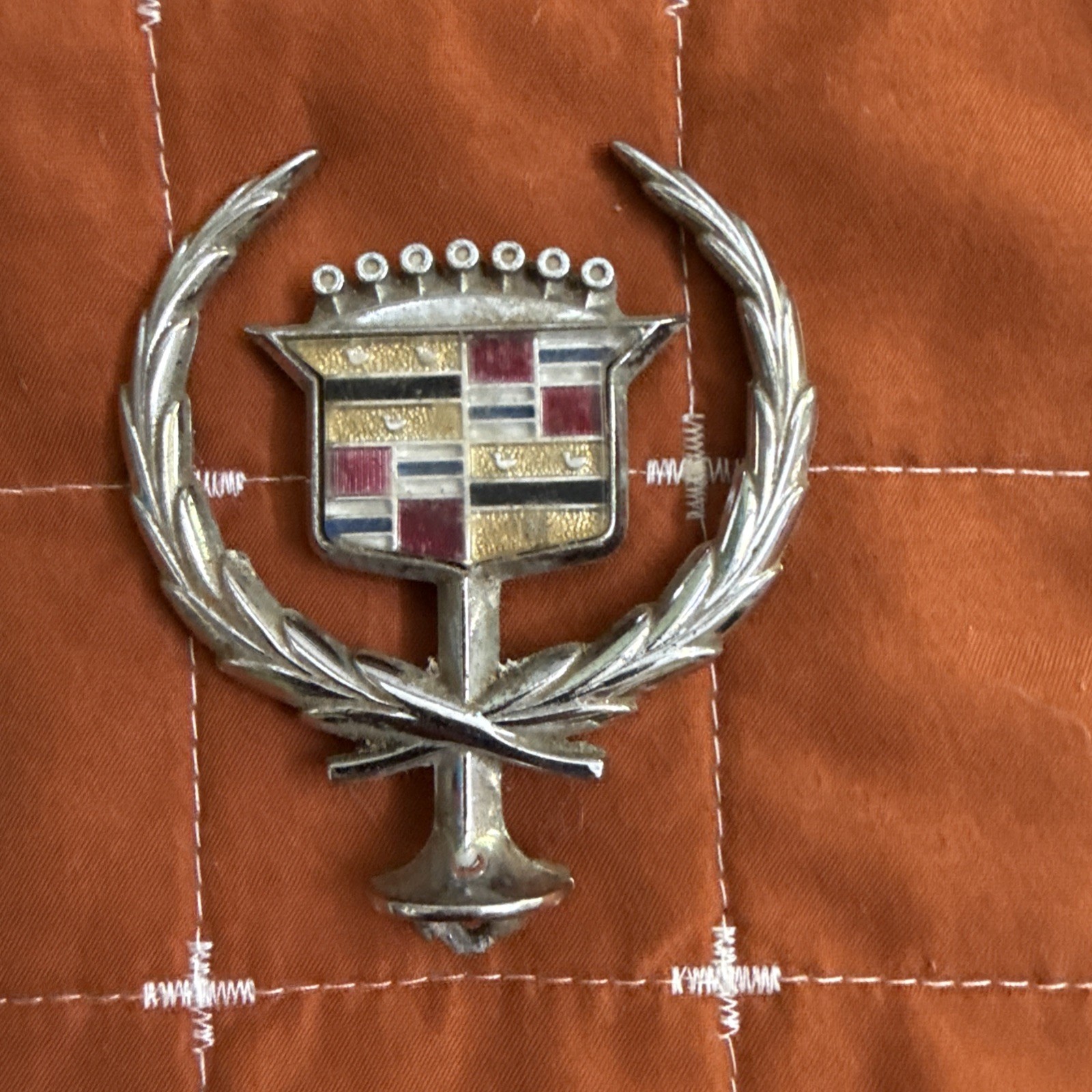 1970’s Vintage Cadillac Wreath Crest Hood Ornament Silver Emblem 3.5”