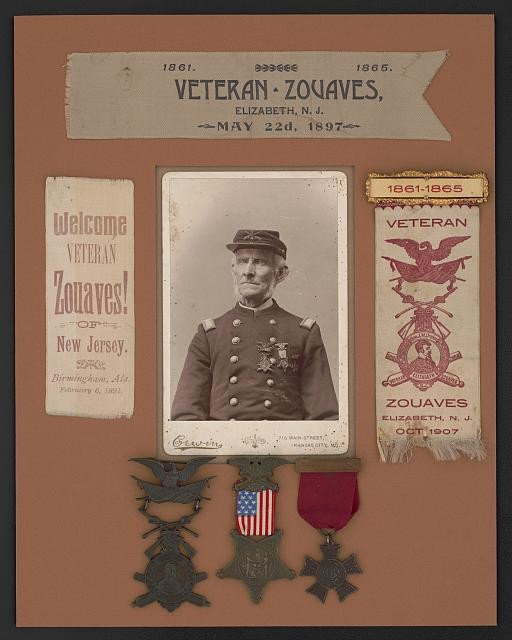 Elizabeth NJ 1890s Civil War Veteran Zouaves GAR Uniform Medals Portrait