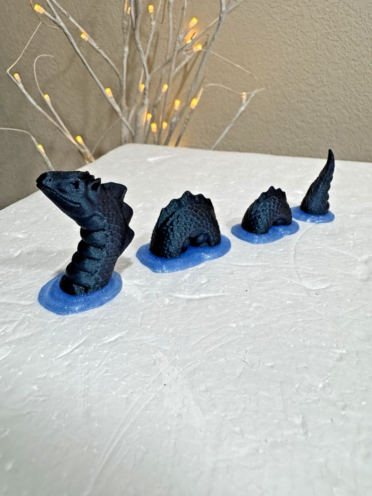 SMALL - LOCH NESS MONSTER 