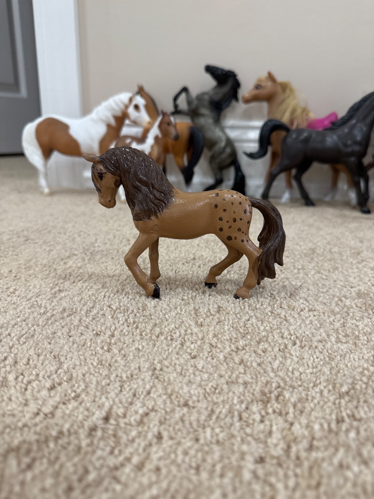 a shleich horse repaint model horse