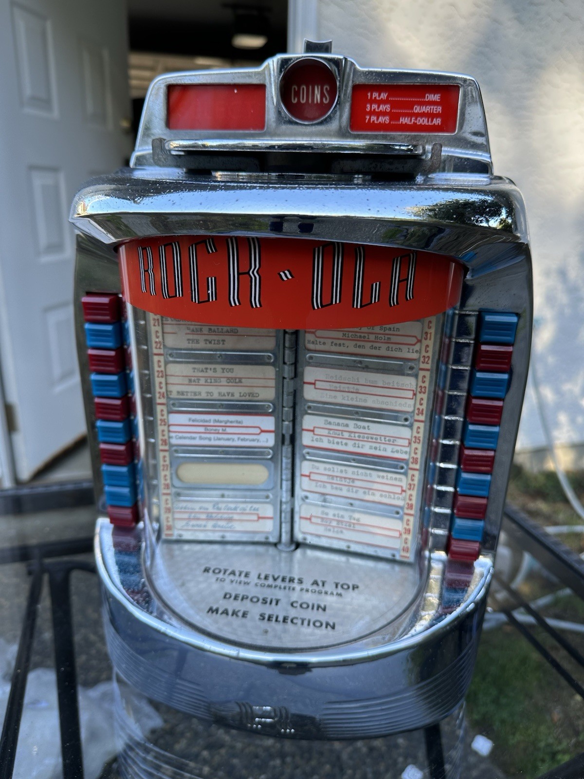 Rock-Ola vintage jukebox machine