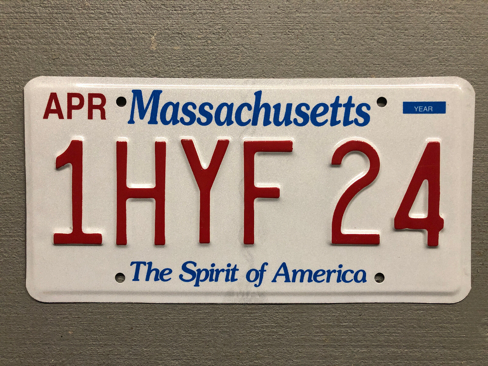 MASSACHUSETTS LICENSE PLATE SPIRIT OF AMERICA RANDOM LETTERS/NUMBERS FAIR COND. MASSACHUSETTS LICENSE PLATE SPIRIT OF AMERICA RANDOM LETTERS/NUMBERS FAIR COND.