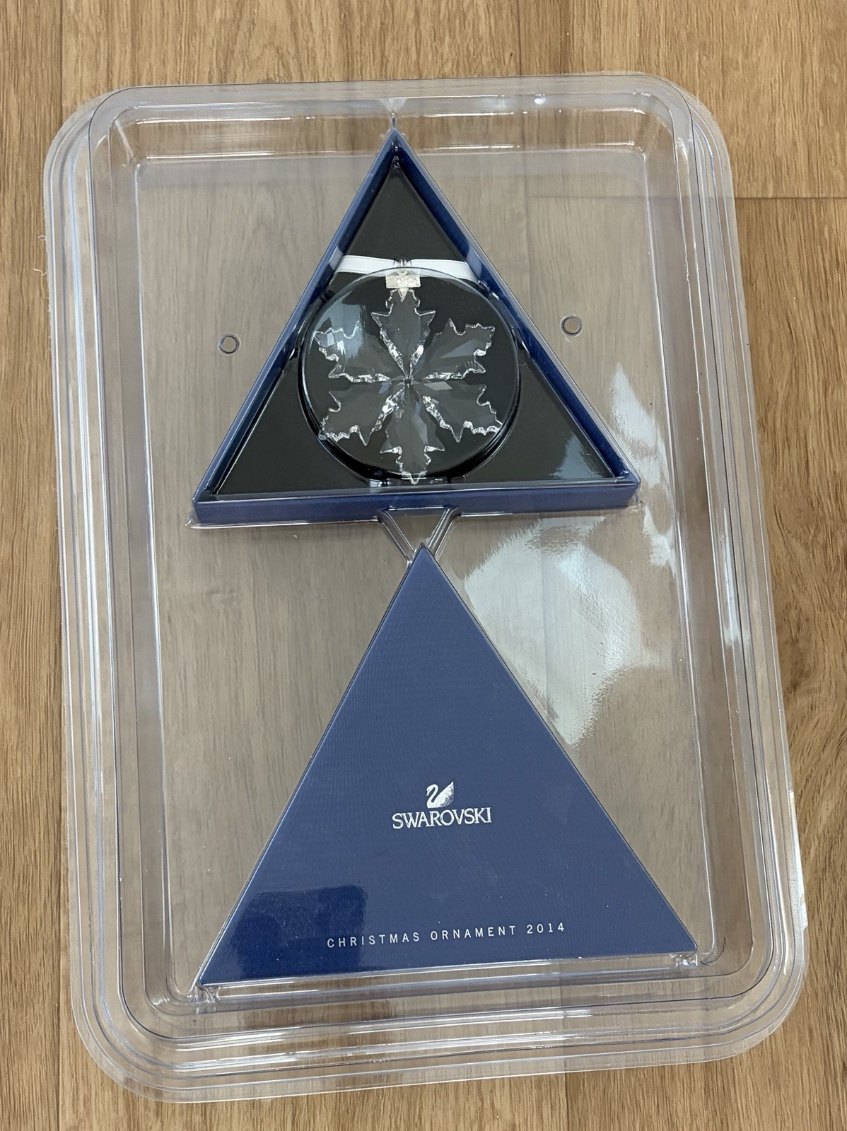 Swarovski 2014 Annual Edition Large Christmas Ornament Crystal Snowflake W/ Box Swarovski 2014 Annual Edition Large Christmas Ornament Crystal Snowflake W/ Box