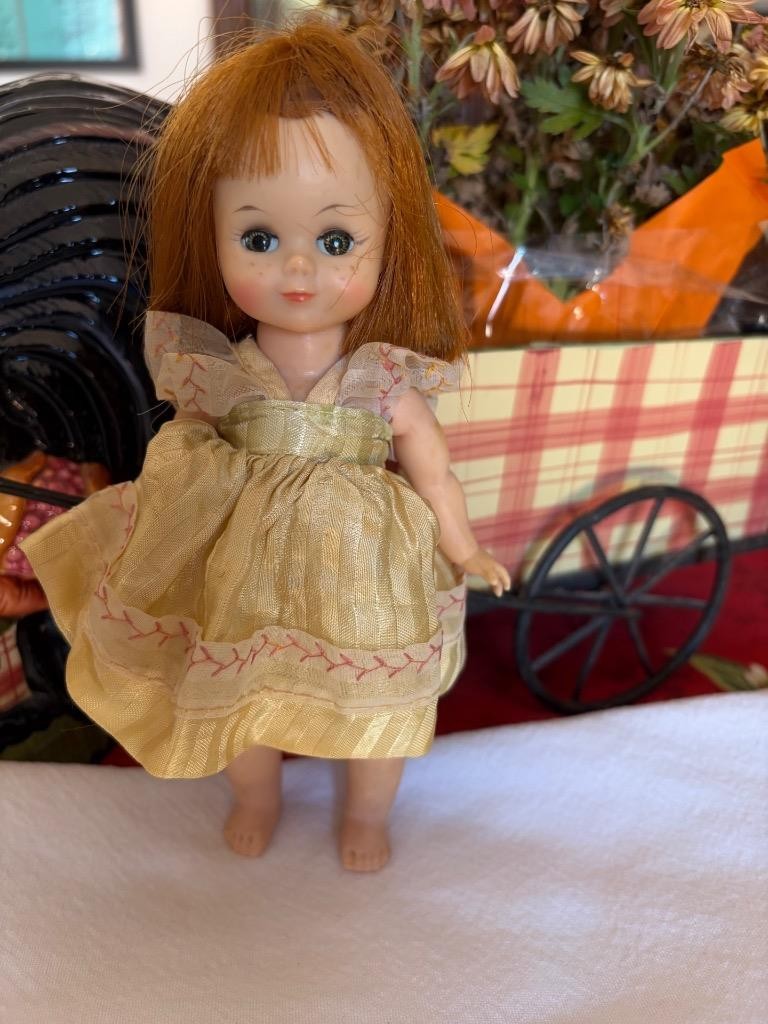 1950's Vintage Madame Alexander Maggie Mix Up Doll BKW Arms & Legs A Bit Loose