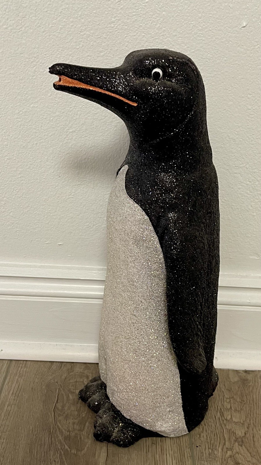 SUPER RARE Adorable Christmas Penguin by Inscha Deko Handwerk Germany Set 16” SUPER RARE Adorable Christmas Penguin by Inscha Deko Handwerk Germany Set 16”