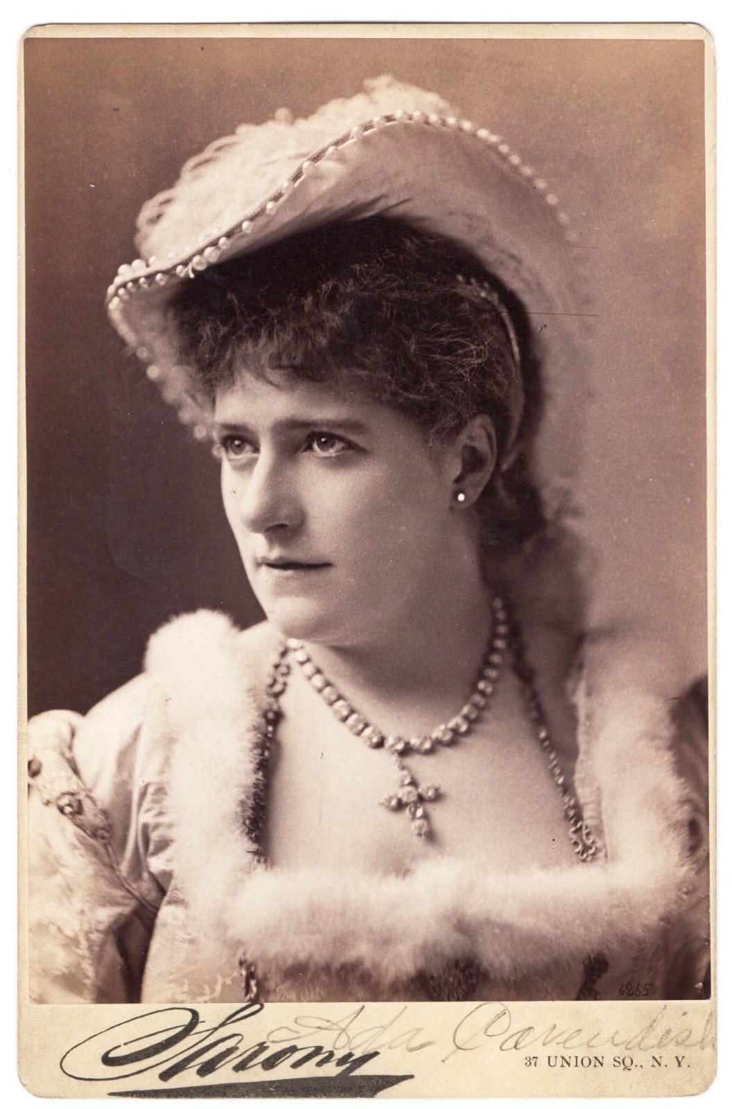 ADA CAVENDISH : ENGLISH STAGE ACTRESS : PHOTOGRAPHED BY SARONY : CABINET CARD ADA CAVENDISH : ENGLISH STAGE ACTRESS : PHOTOGRAPHED BY SARONY : CABINET CARD