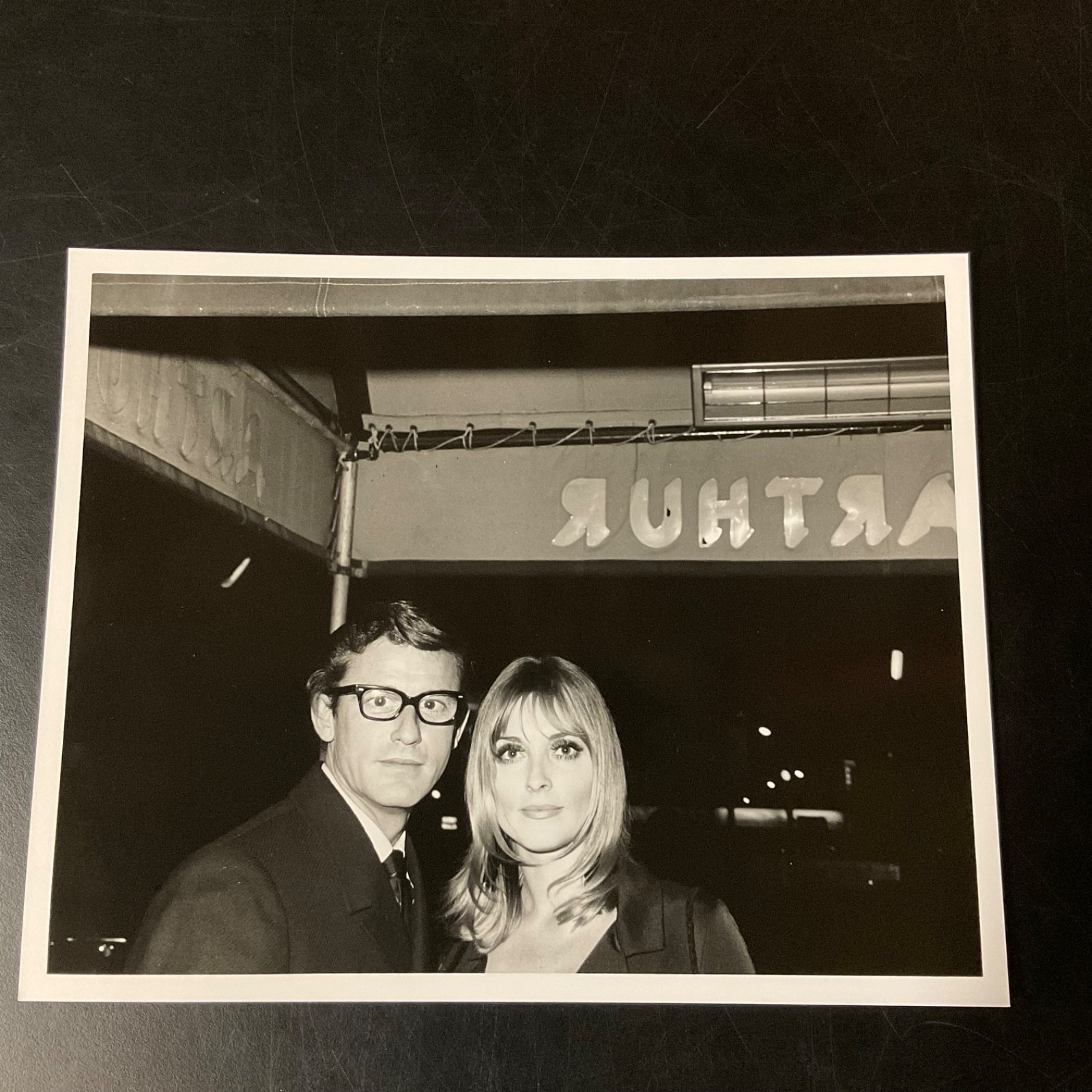 VINTAGE 1960s SHARON TATE RODDY MCDOWALL ORIGINAL PHOTO 8x10