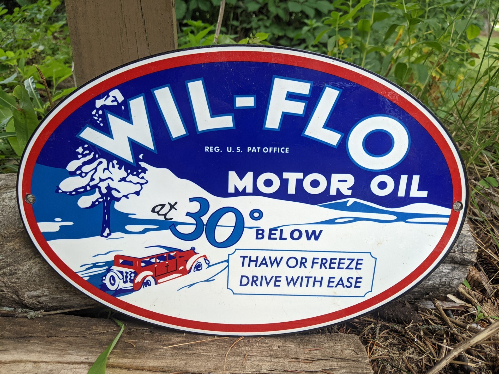 VINTAGE WIL-FLO MOTOR OIL PORCELAIN PUMP SIGN 12 VINTAGE WIL-FLO MOTOR OIL PORCELAIN PUMP SIGN 12