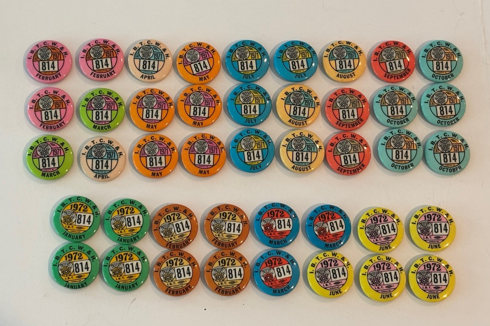 Lot Of 43 Vintage IBTCW&H Teamsters Union Pins/Buttons 1971 & 1972 Lot Of 43 Vintage IBTCW&H Teamsters Union Pins/Buttons 1971 & 1972