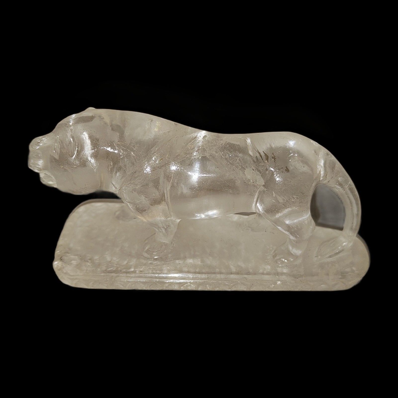 Vintage Clear Crystal Glass Tiger or Big Cat Figure Sculpture Paperweight Vintage Clear Crystal Glass Tiger or Big Cat Figure Sculpture Paperweight