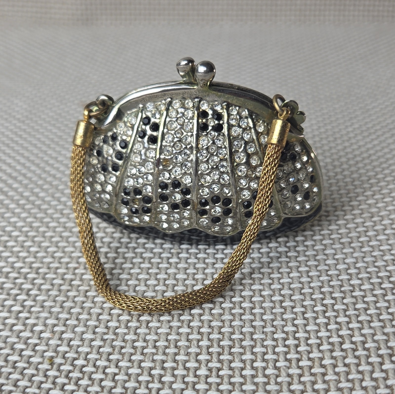 Rucinni Swarovski Crystal Purse Trinket Box Black Silver Gold Mesh Handle Bag Rucinni Swarovski Crystal Purse Trinket Box Black Silver Gold Mesh Handle Bag