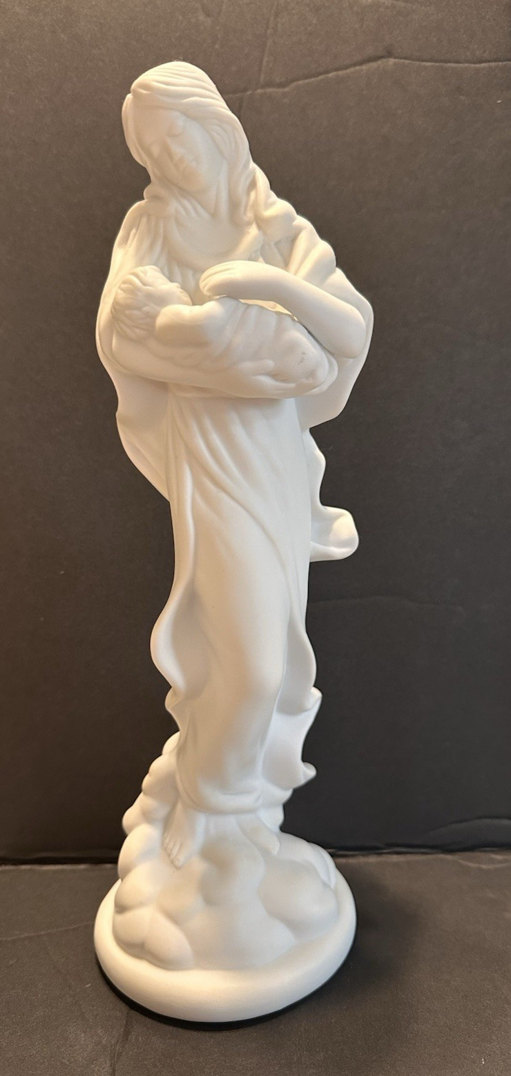 Vintage Virgin Mary Our Lady with Baby Jesus Teleflora Statue Fine Porcelain 11\