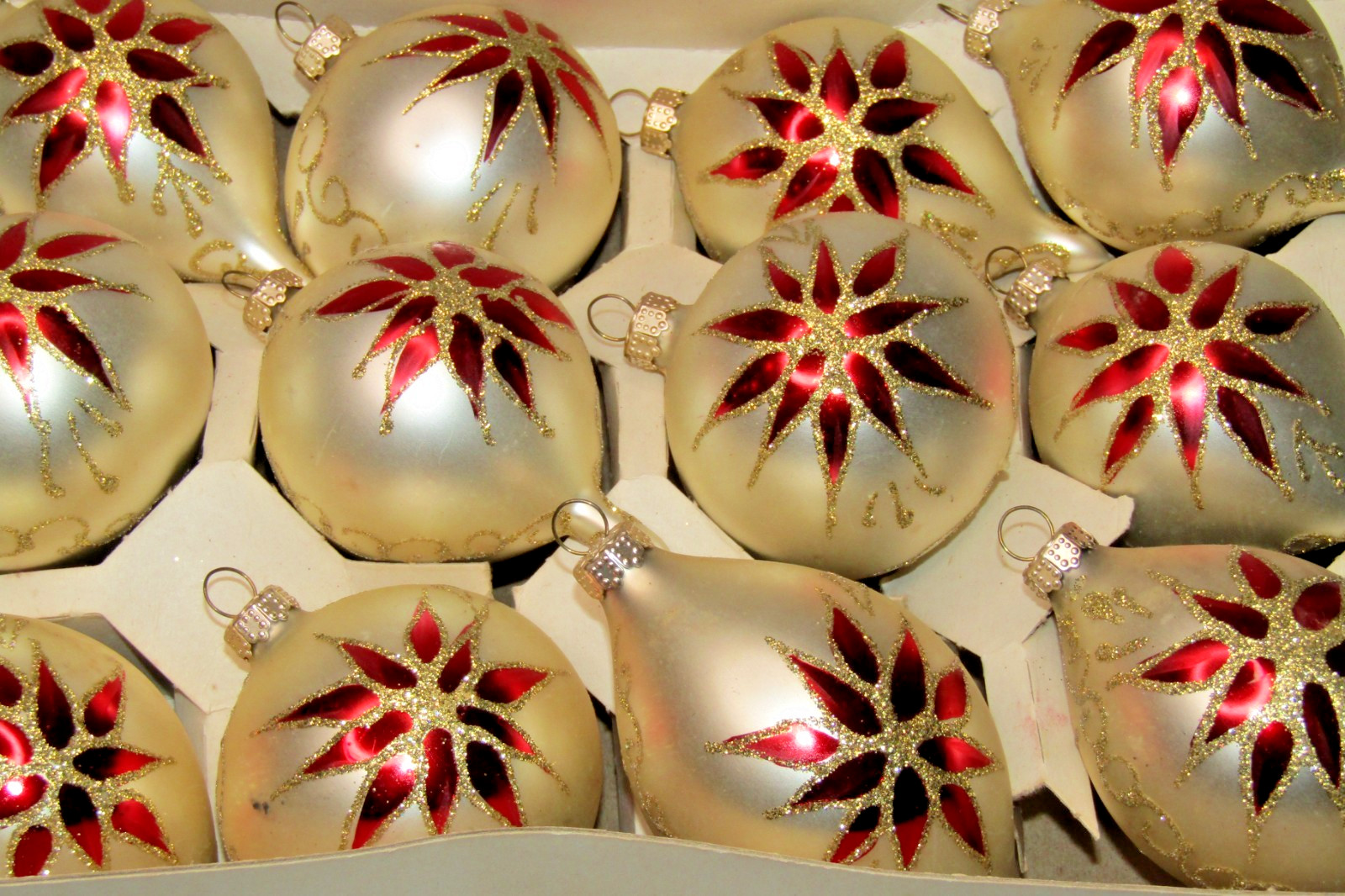 Lot VTG Glass Rauch Pictured POINSETTIA Flower DROP BALL Christmas Ornaments