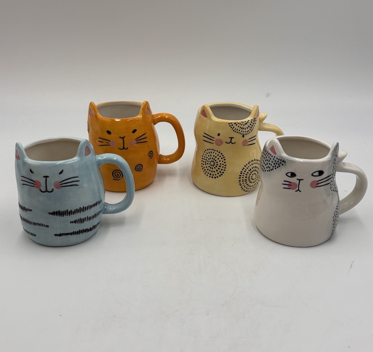 Set Of 4 BICO Cat Coffee Tea Ceramic Mugs Cups Different Colors Fun