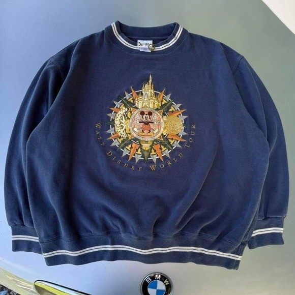 RARE 90\'s Vintage Walt Disney World Tour Sweatshirt NavyBlue Crewneck Size XL
