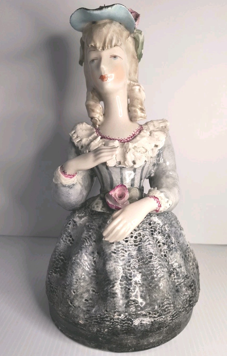Lovely CORDEY VICTORIAN Lacy Green LADY FIGURINE 9\ Lovely CORDEY VICTORIAN Lacy Green LADY FIGURINE 9\