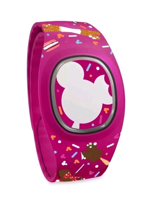 Disney World Mickey Treats Snacks Hot Pink  Magciband Plus Unlinked Sealed - NEW