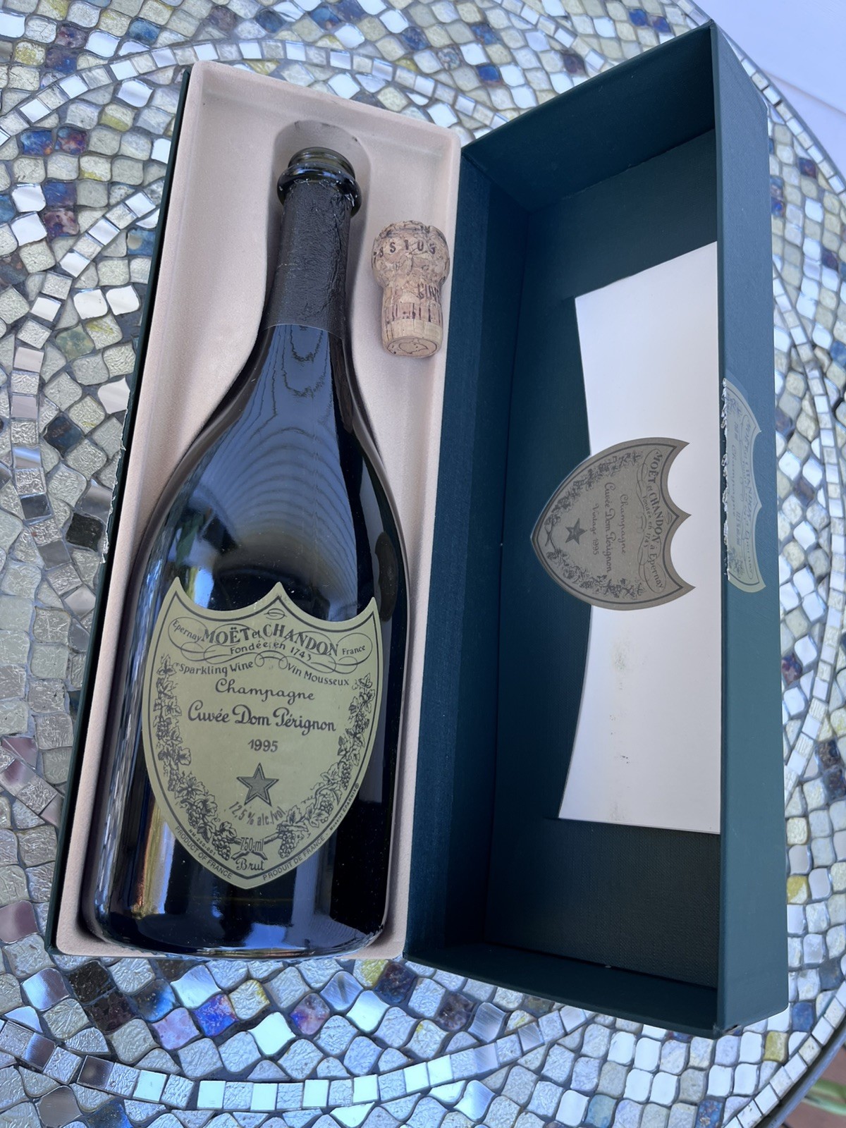 Dom Perignon Vintage BOTTLE With Box 1995 very clean exc condition w papers  