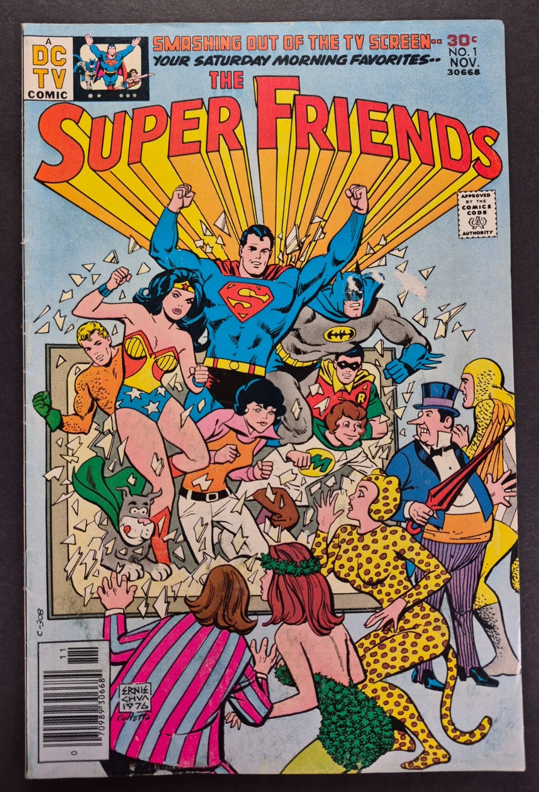 The Super Friends #1 DC Comics 1st Wonder Dog DC Comics 1976