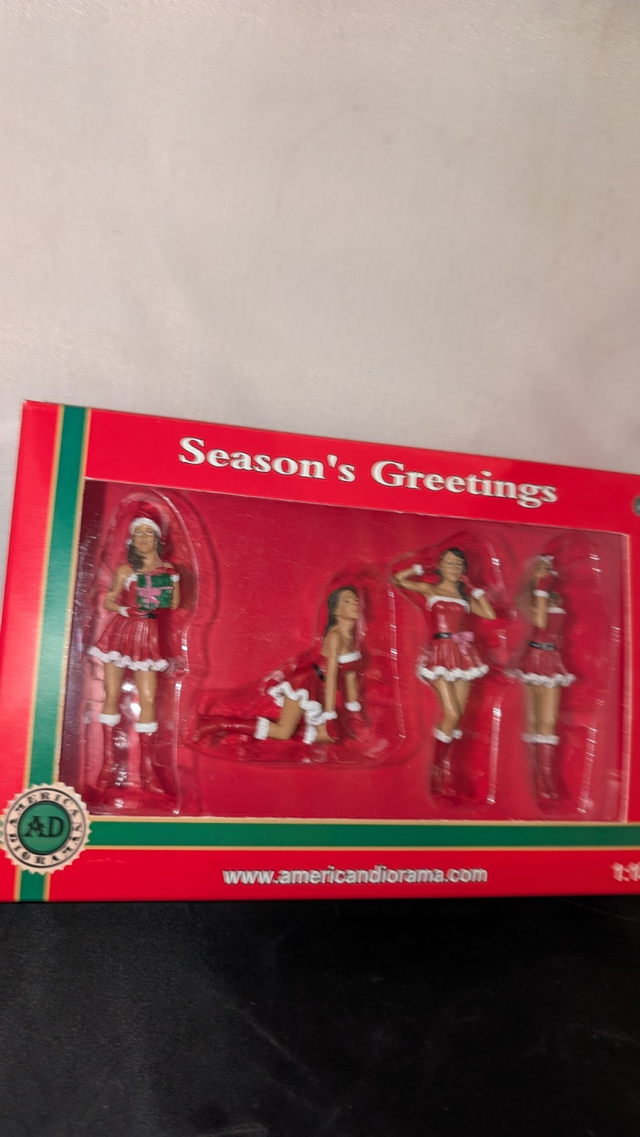 AMERICAN DIORAMA Season\'s Greetings Christmas Collection Girls 1:18 AD-23846