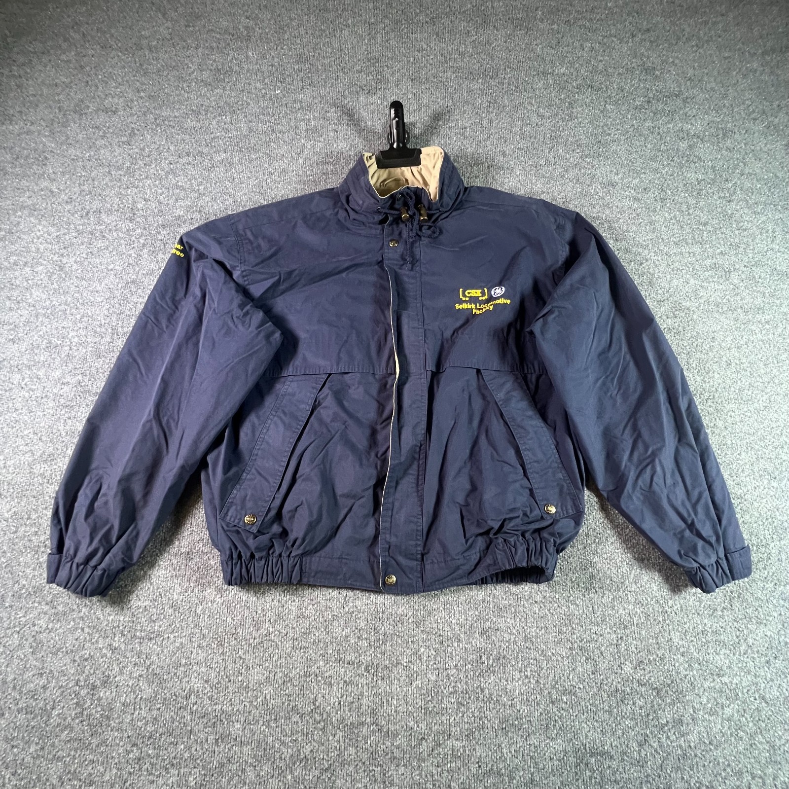 VTG Tri-Mountain CSX GE Selkirk Locomotive Facility Jacket Mens Large Navy Blue