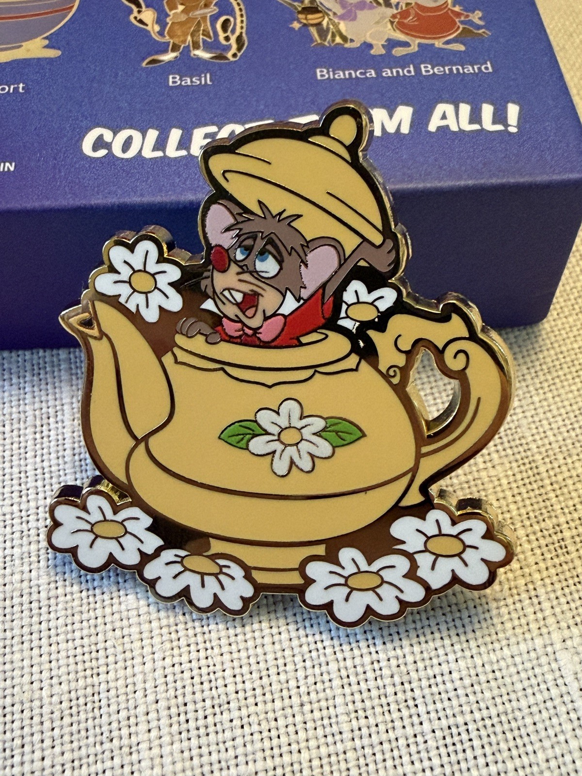 Disney Mice Blind Box Pin *Dormouse* Box Lunch Exclusive - Mystery